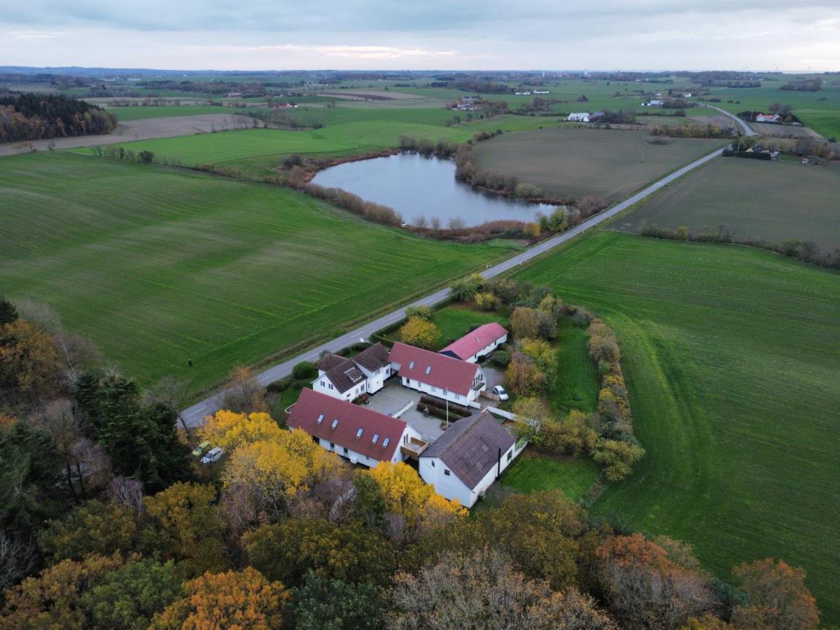 Feriestedet Skovly Klemensker Luaran gambar