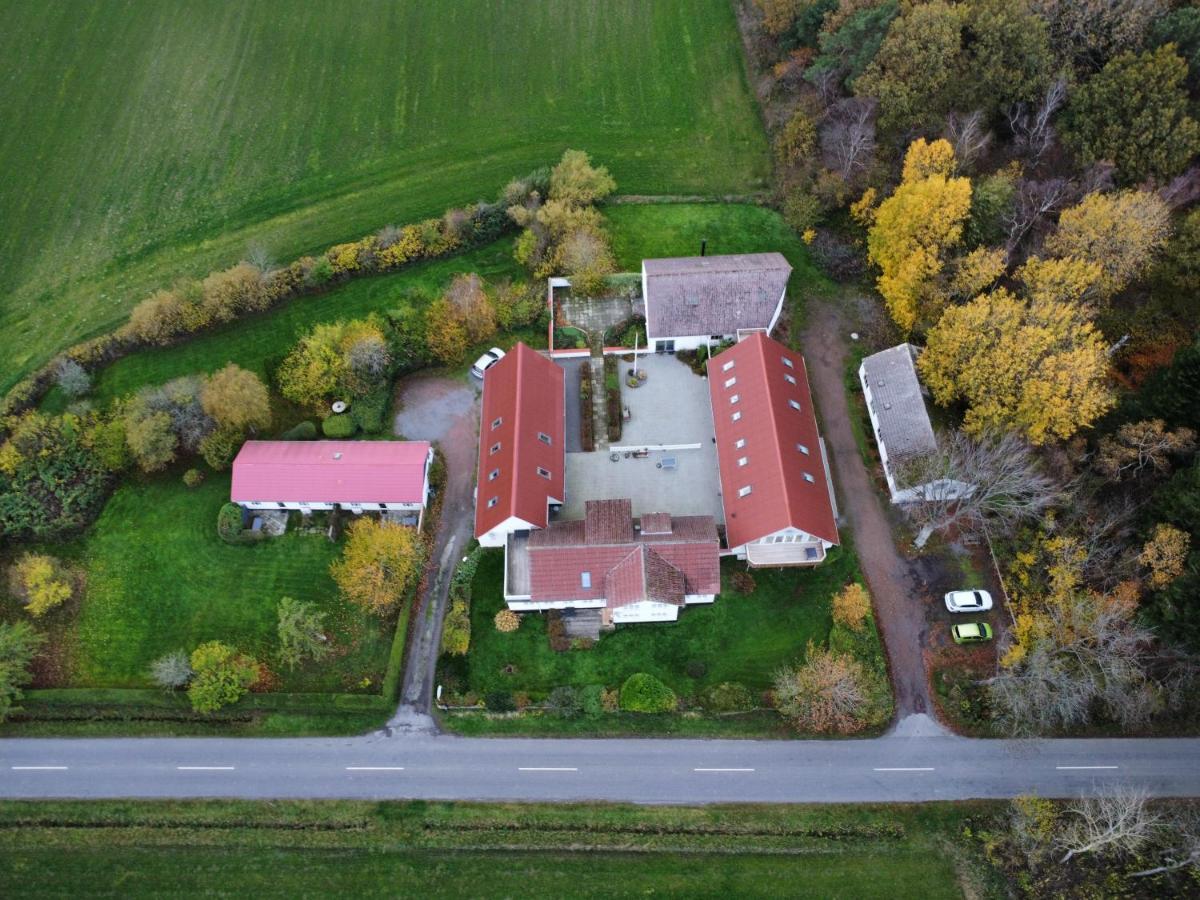 Feriestedet Skovly Klemensker Luaran gambar